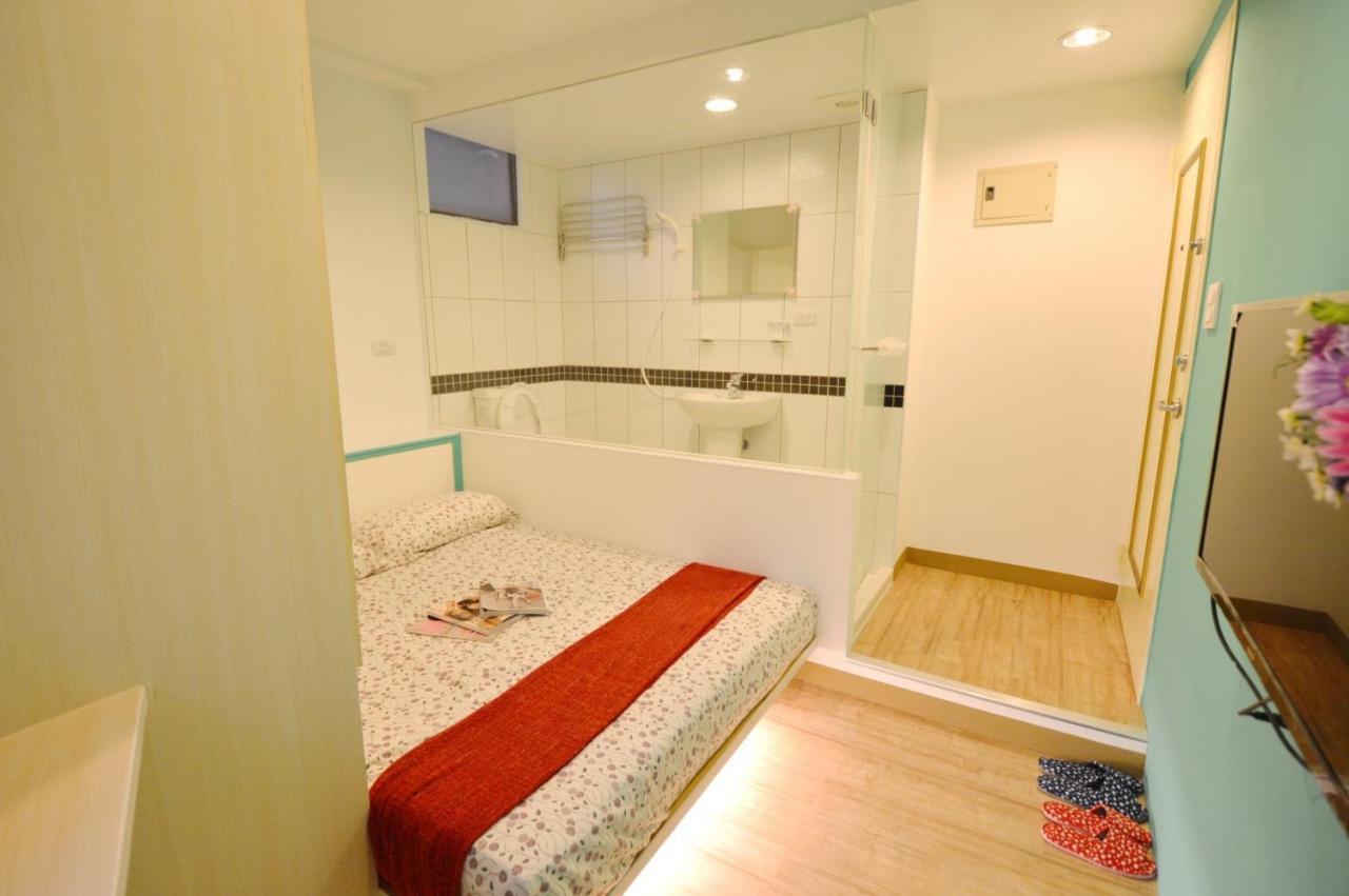 逢甲巧咪 Hotel Taichung Bagian luar foto