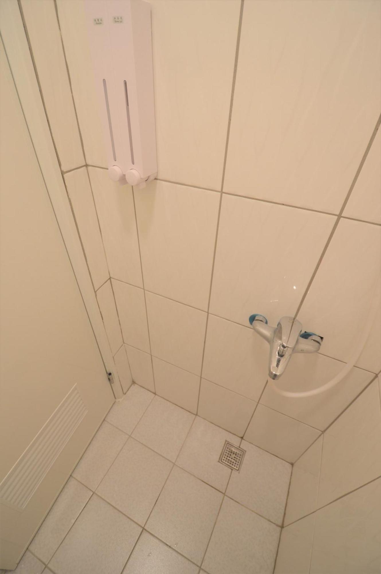 逢甲巧咪 Hotel Taichung Bagian luar foto