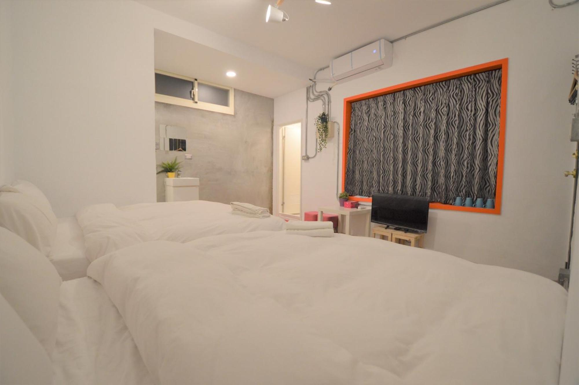 逢甲巧咪 Hotel Taichung Bagian luar foto
