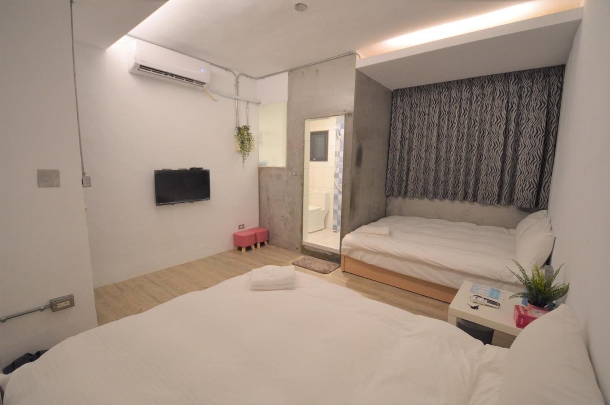 逢甲巧咪 Hotel Taichung Bagian luar foto