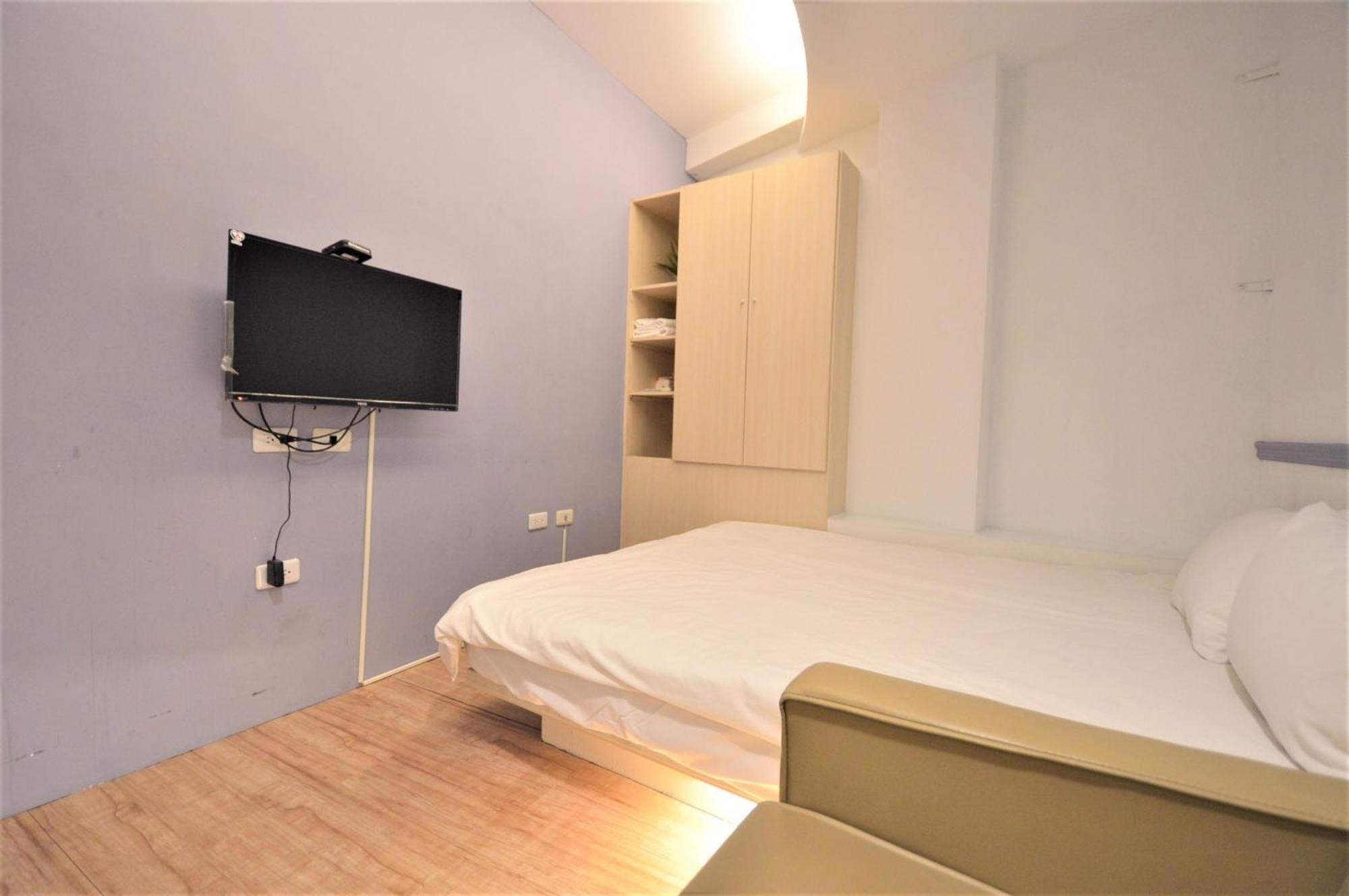 逢甲巧咪 Hotel Taichung Bagian luar foto